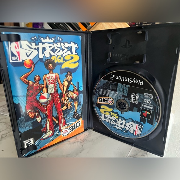 NBA Street vol 2 ps2 - Picture 3 of 4